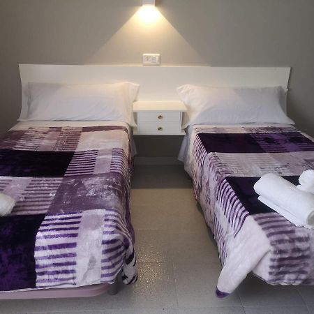 Hostal Conde De Lemos Ponferrada Buitenkant foto