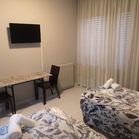 Hostal Conde De Lemos Ponferrada Buitenkant foto